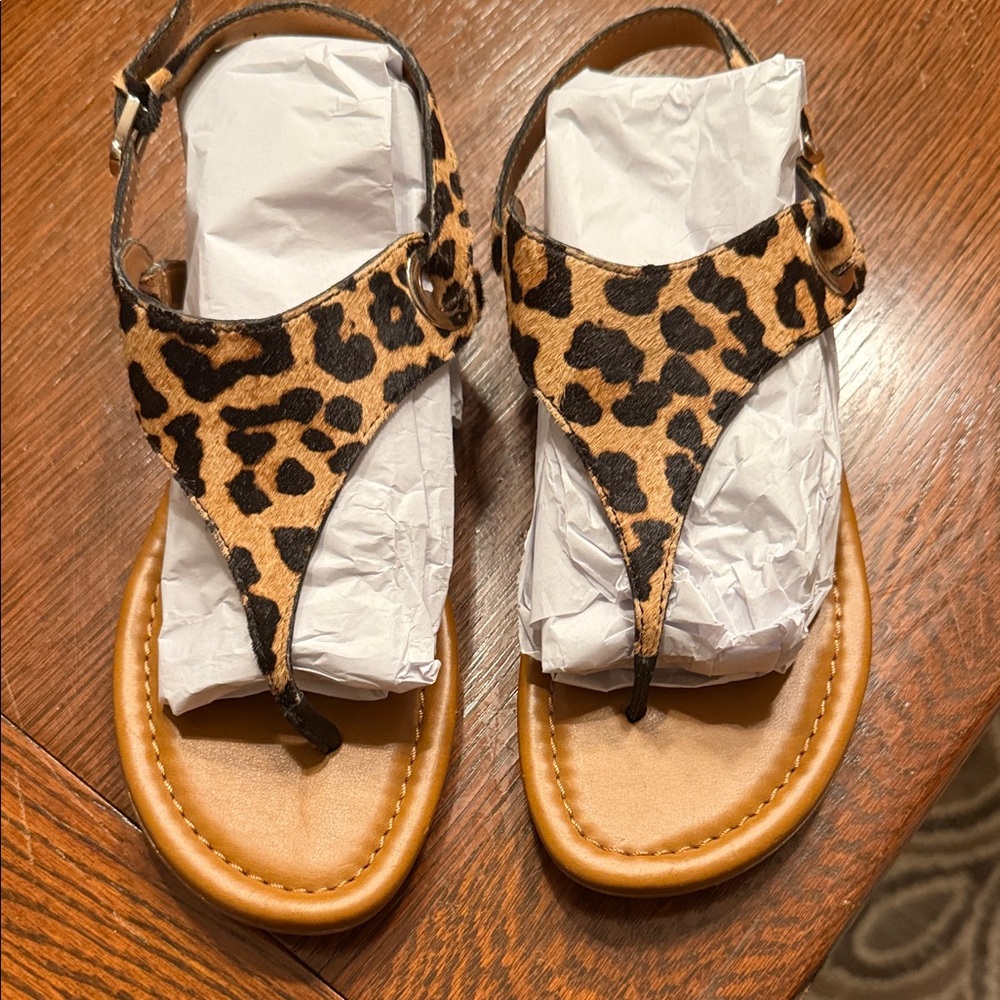Franco Sarto “Goldy” Leopard Calf Hair Sandals - Sz 8.5 - EUC